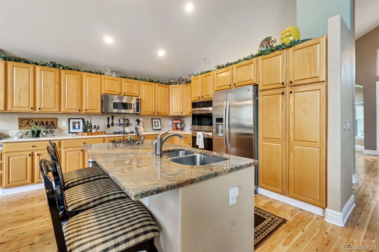 5757 W Long Place