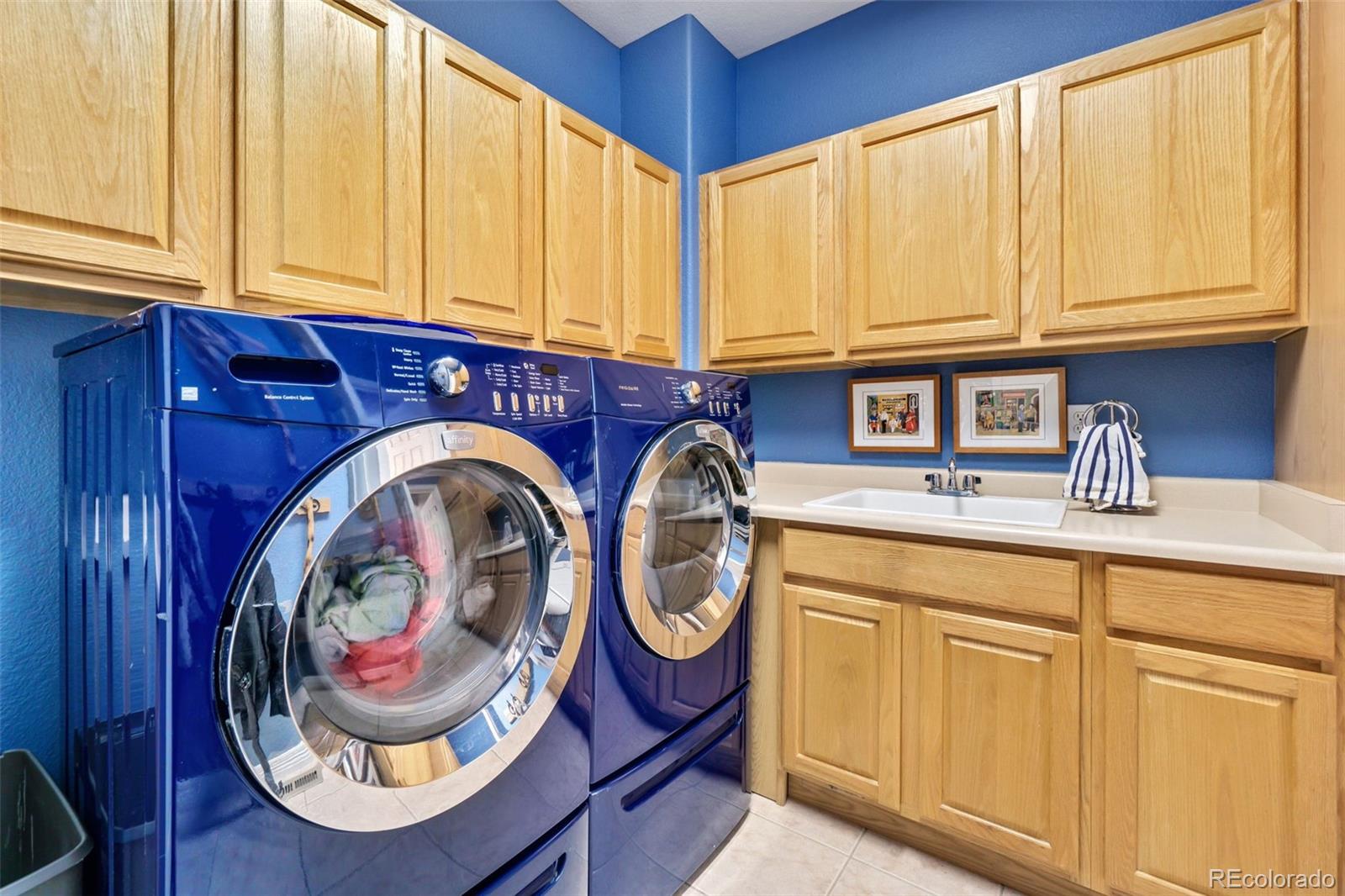 5757 W Long Place