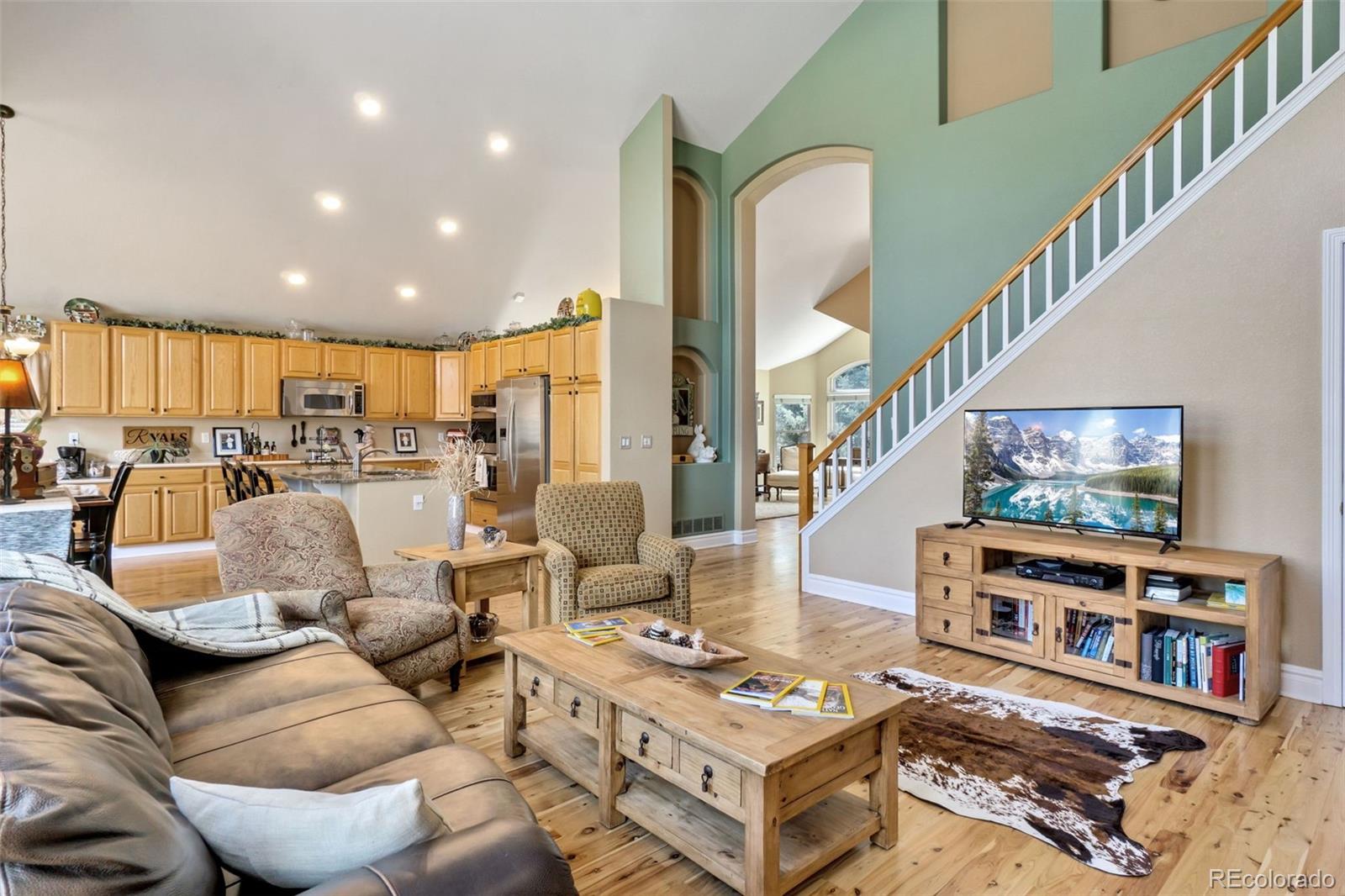5757 W Long Place