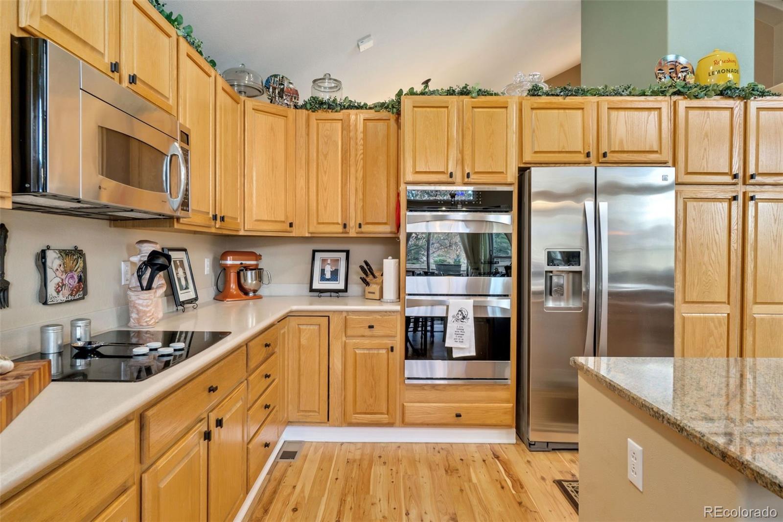 5757 W Long Place