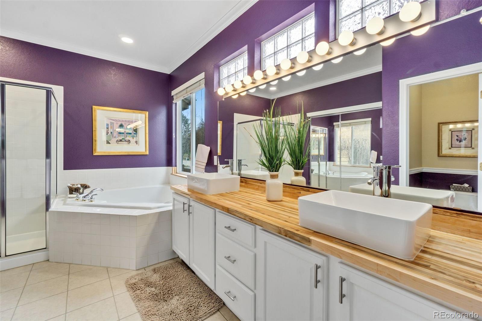 5757 W Long Place