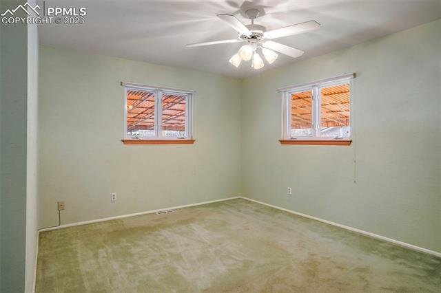 2010 Parkview Boulevard