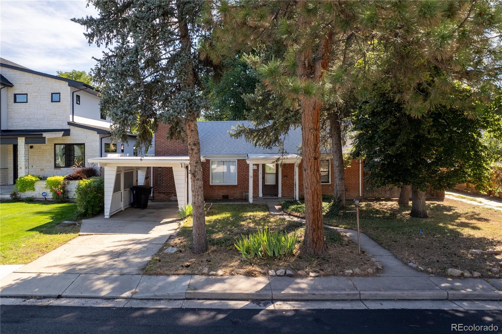 620 Pontiac Street