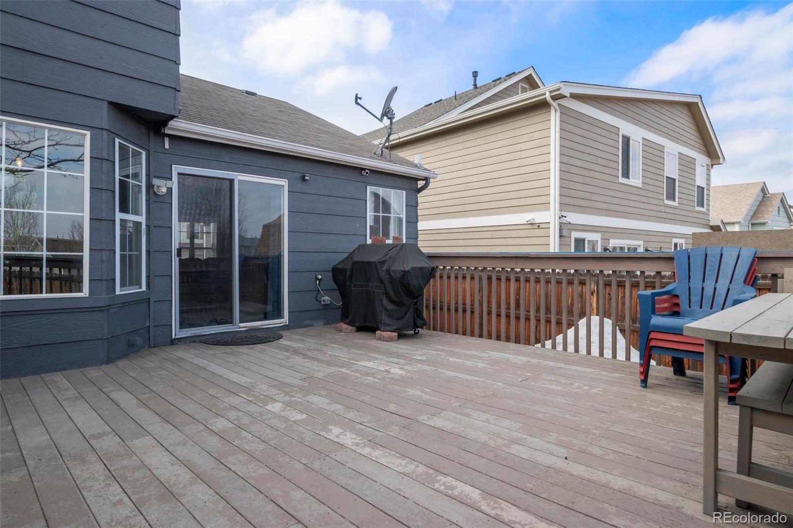 9869 Fairwood Street
