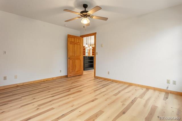 734 W 2nd Street