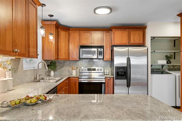 3190 Ward Court