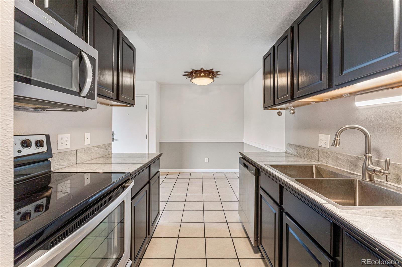 10211 Ura Lane Unit: 4-307