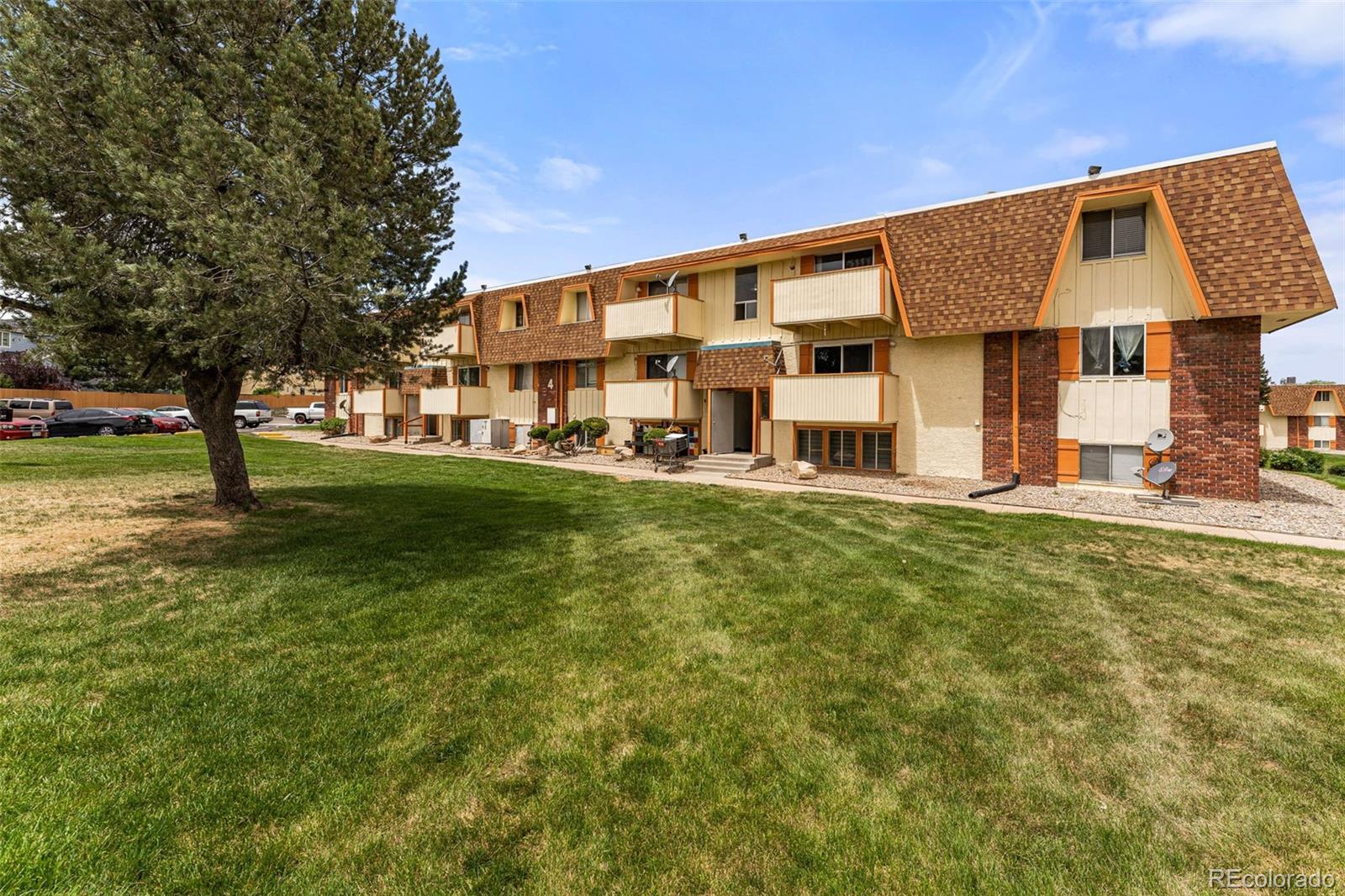 10211 Ura Lane Unit: 4-307