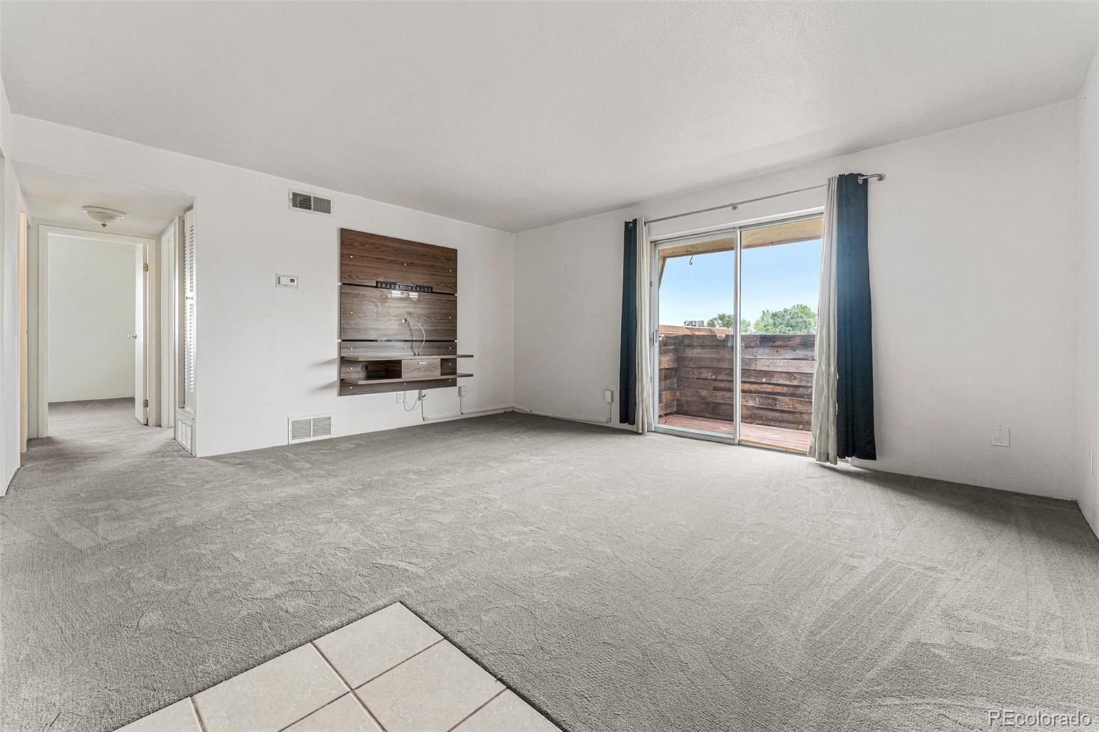 10211 Ura Lane Unit: 4-307