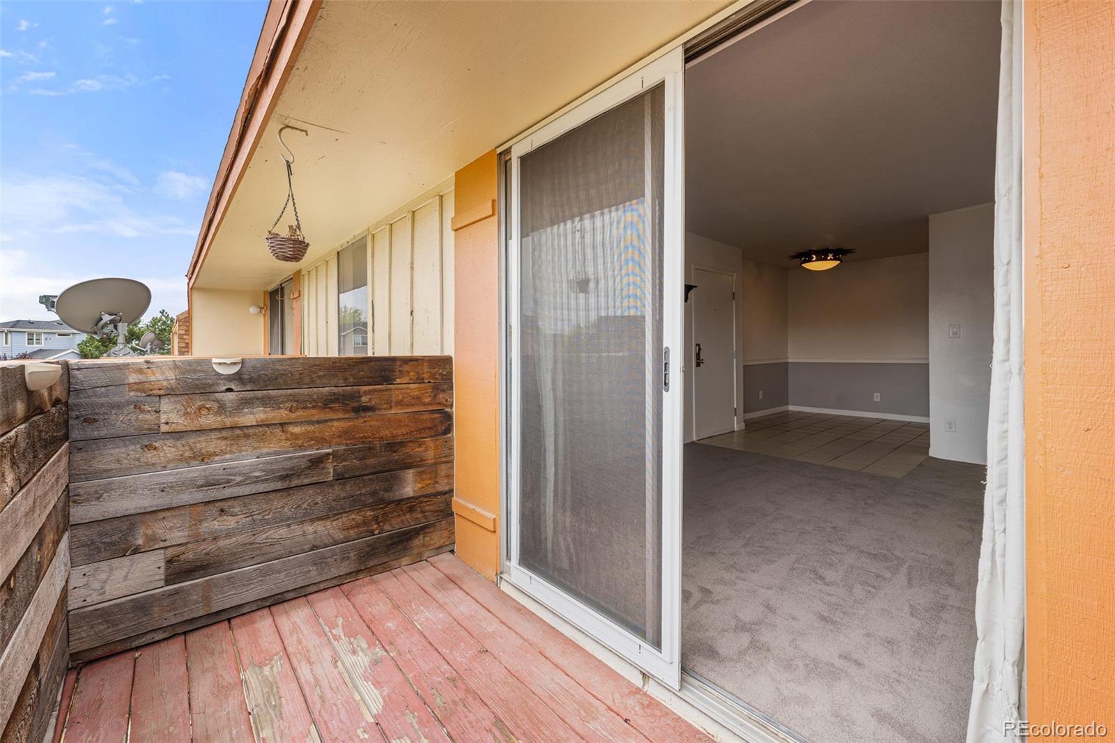 10211 Ura Lane Unit: 4-307