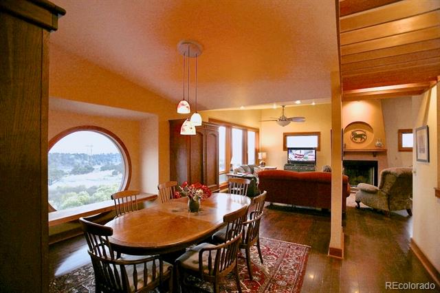 6156 County Road 156