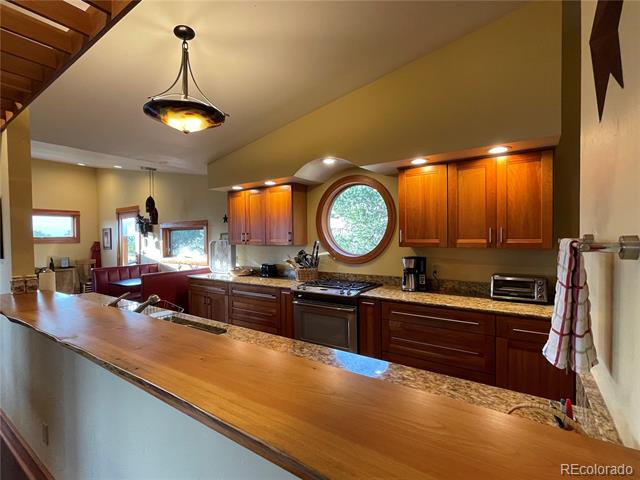 6156 County Road 156