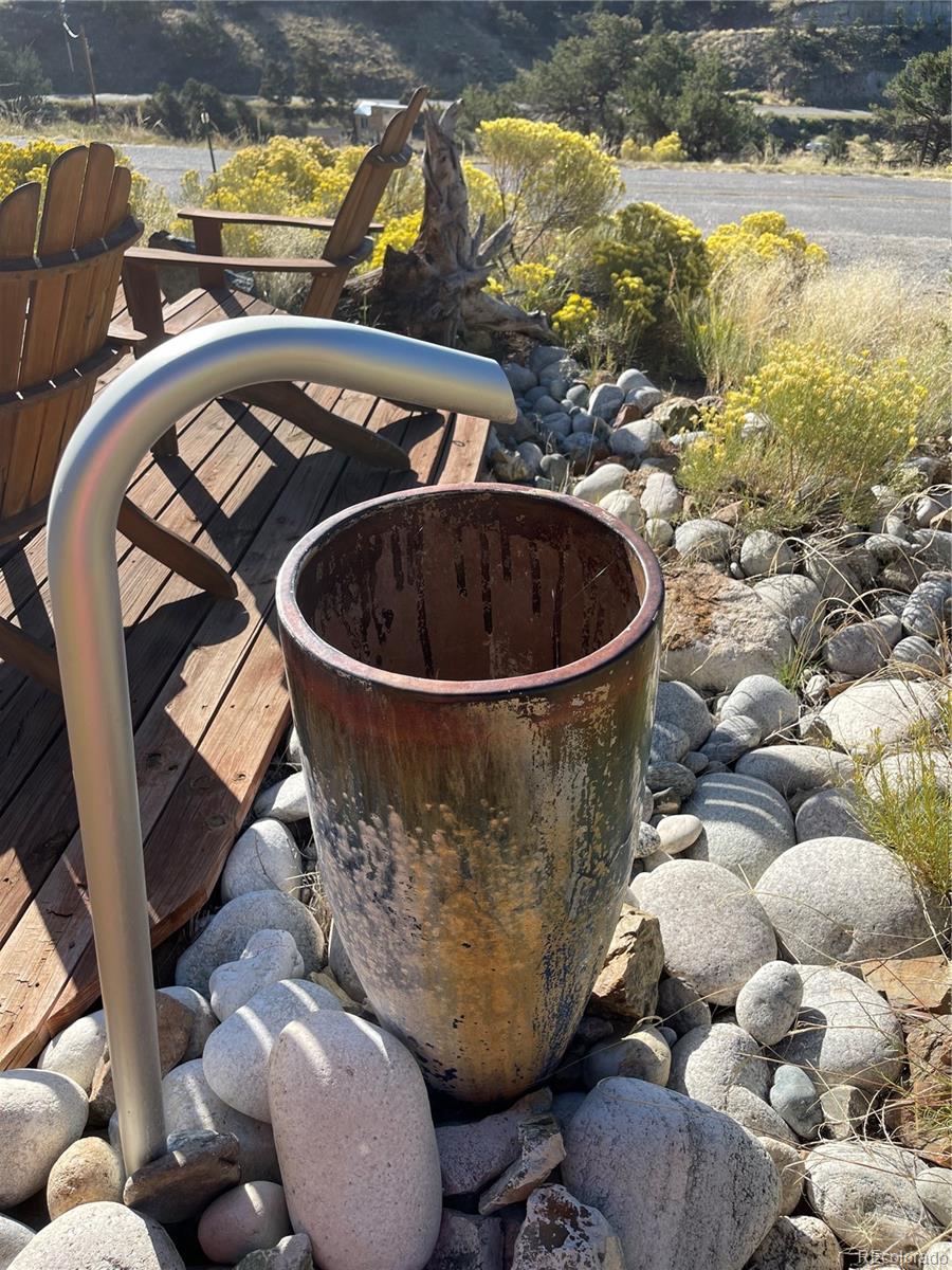 6156 County Road 156