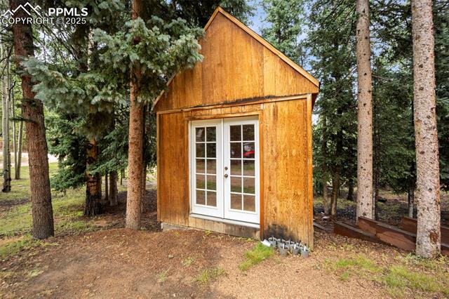 256 Winding Valley Drive