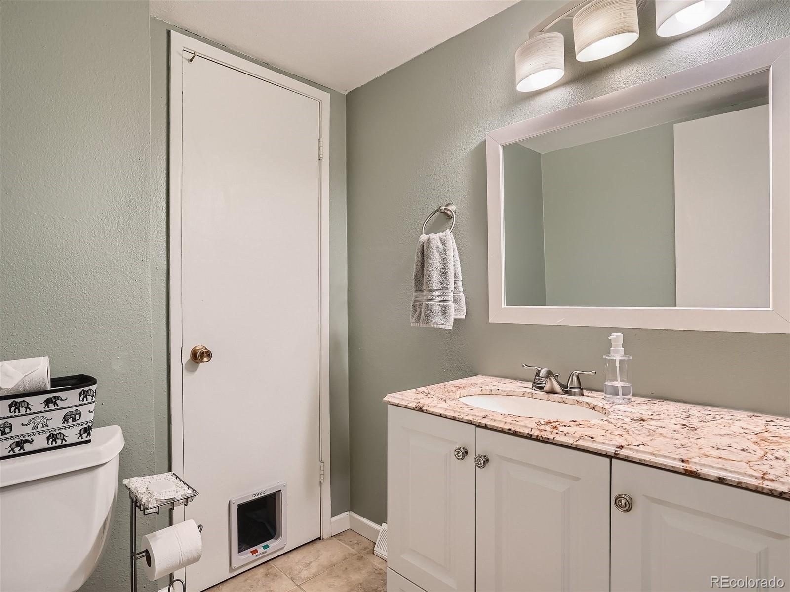 9046 E Mansfield Avenue Unit: 390