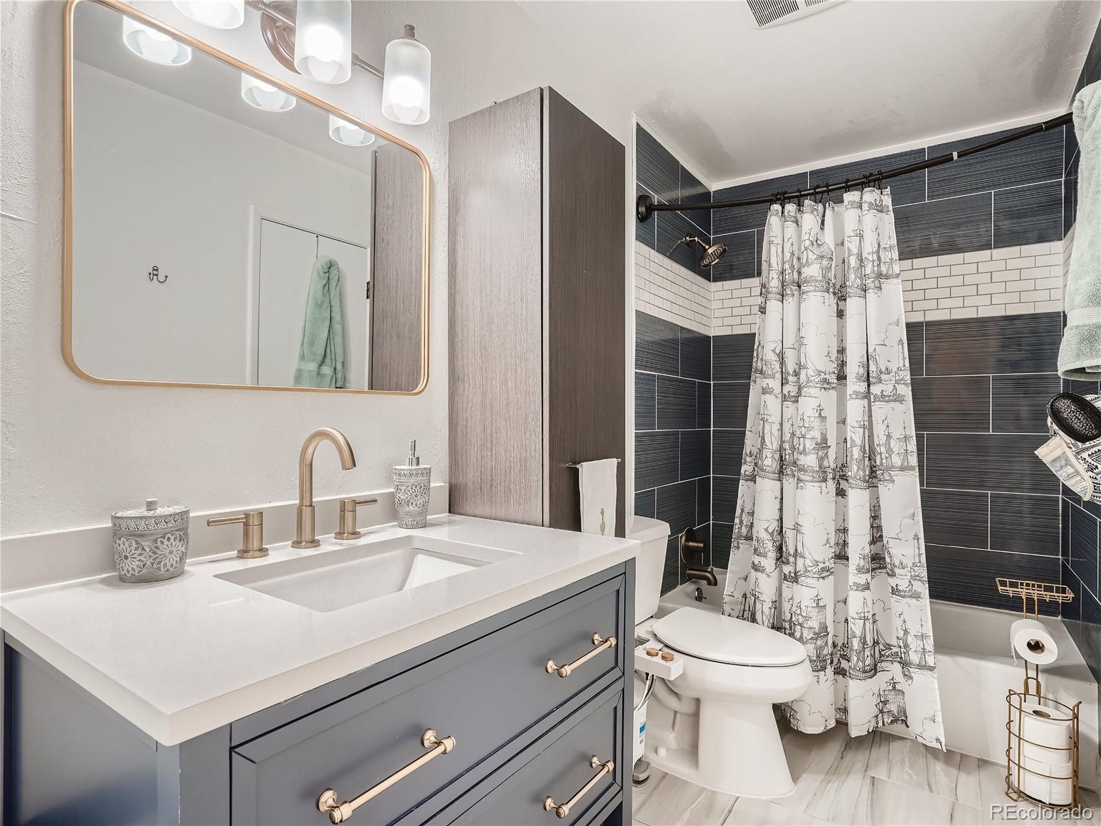9046 E Mansfield Avenue Unit: 390