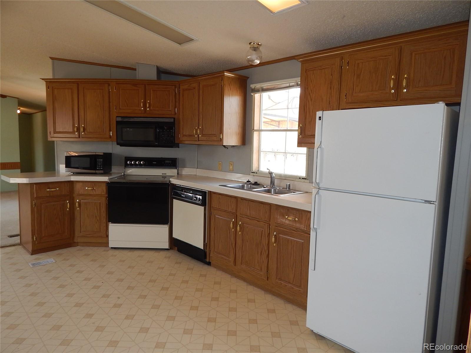 30620 N US Highway 24
