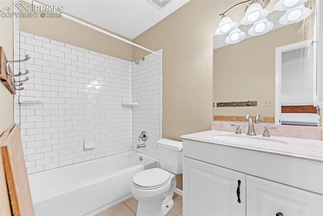 1055 Hunters Ridge Drive