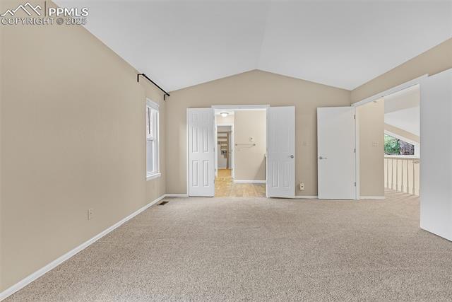 1055 Hunters Ridge Drive