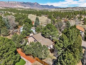 1055 Hunters Ridge Drive