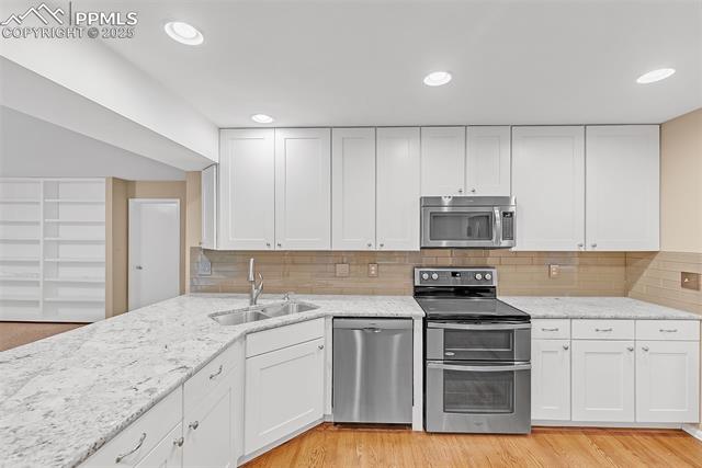 1055 Hunters Ridge Drive