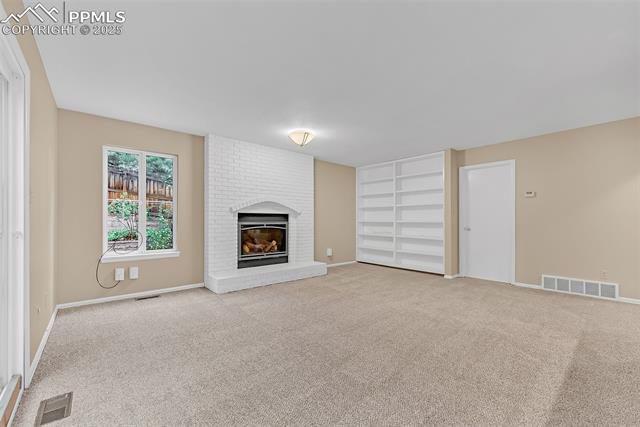 1055 Hunters Ridge Drive