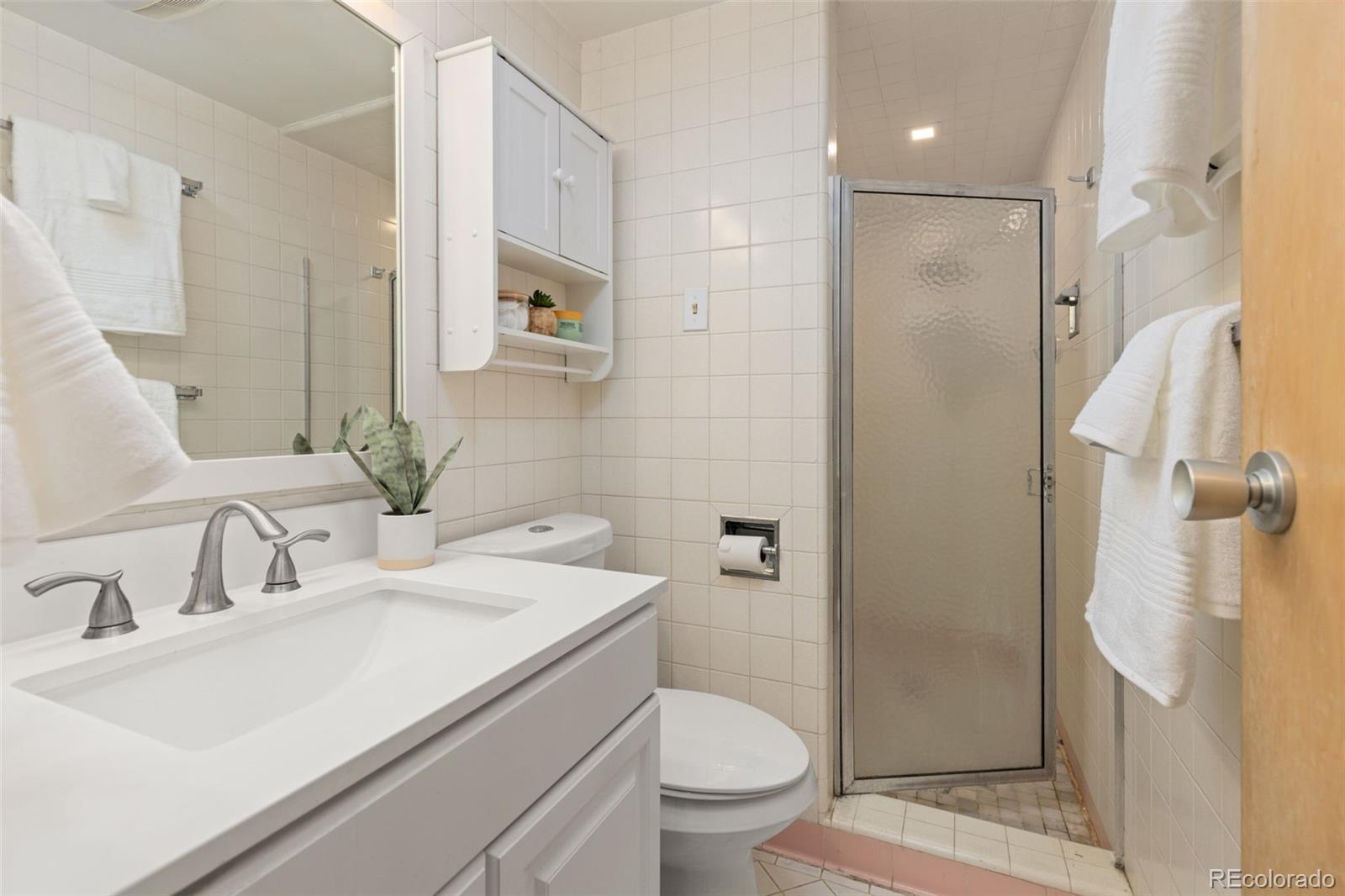 1050 N Corona Street Unit: 302