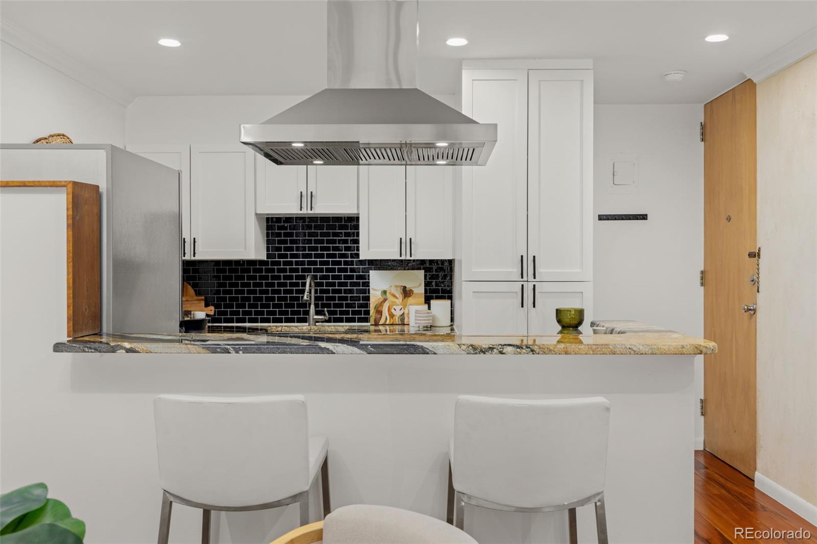1050 N Corona Street Unit: 302