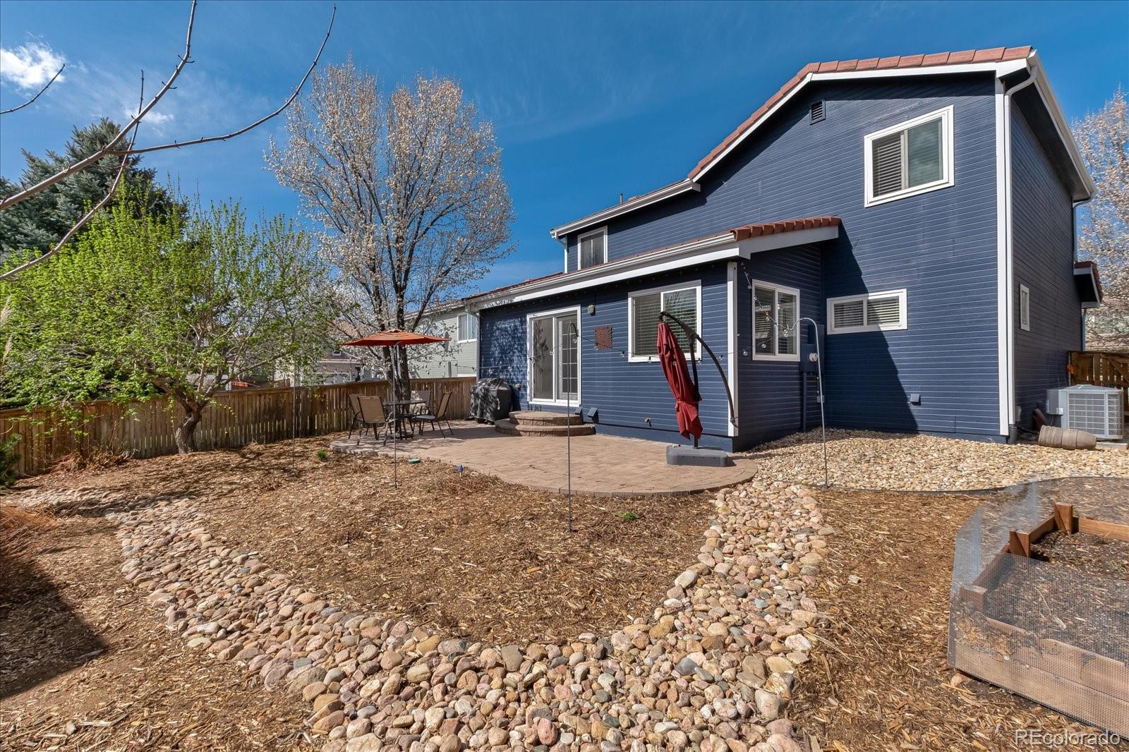 1558 Mountain Maple Avenue