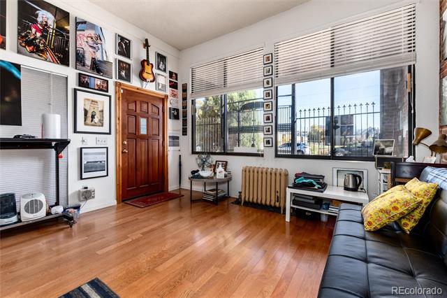 715 Galapago Street