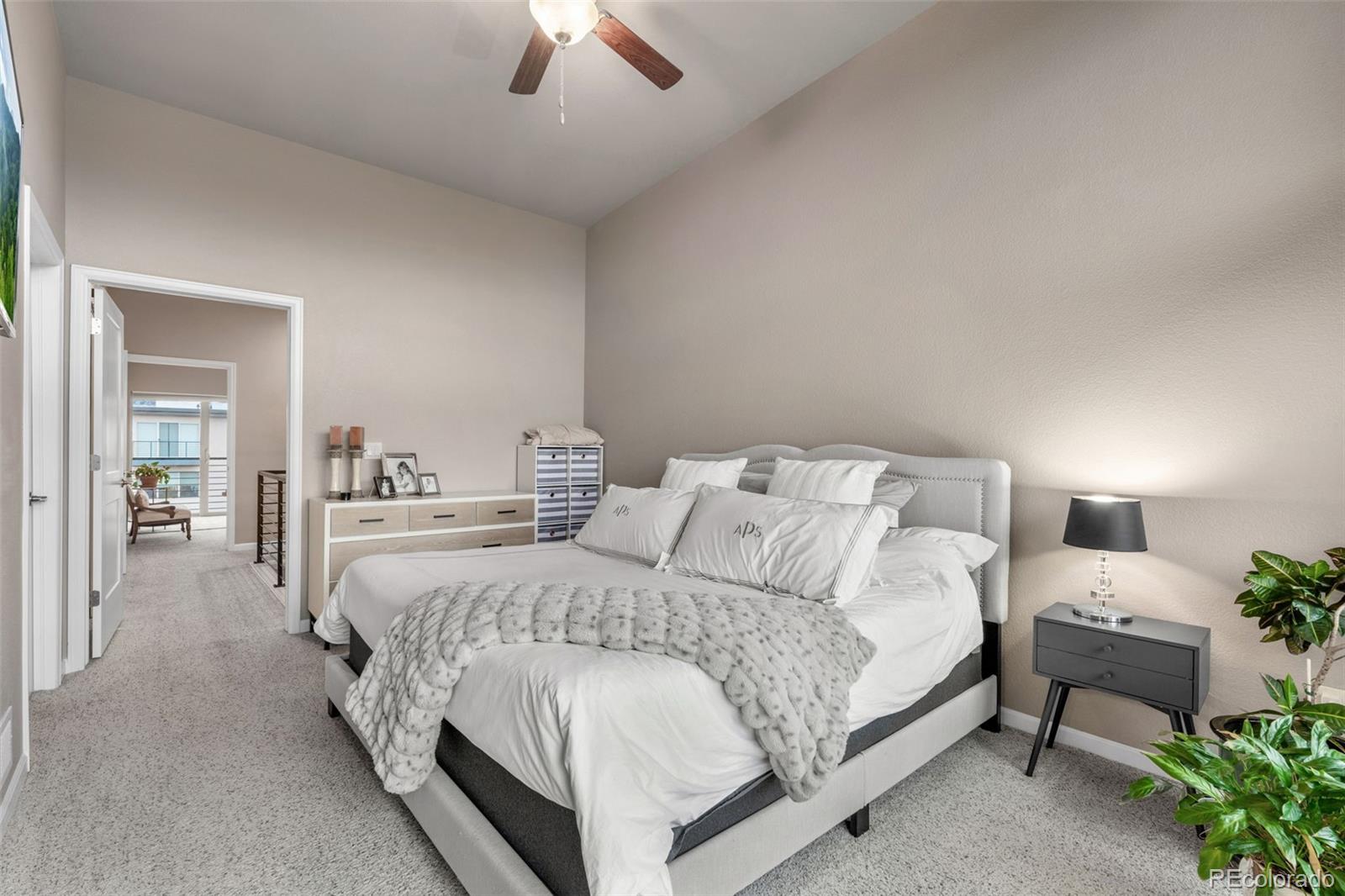 50 Cheyenne Boulevard