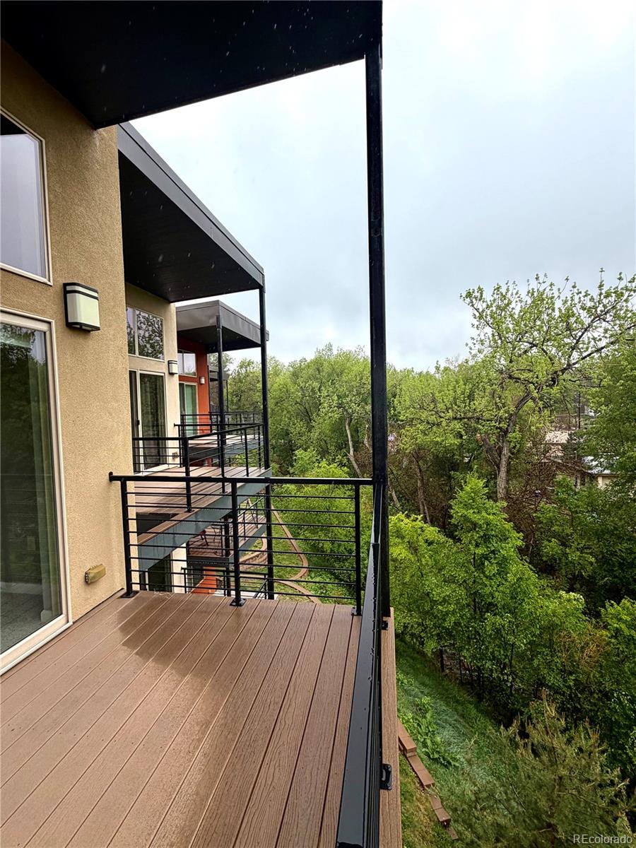 50 Cheyenne Boulevard