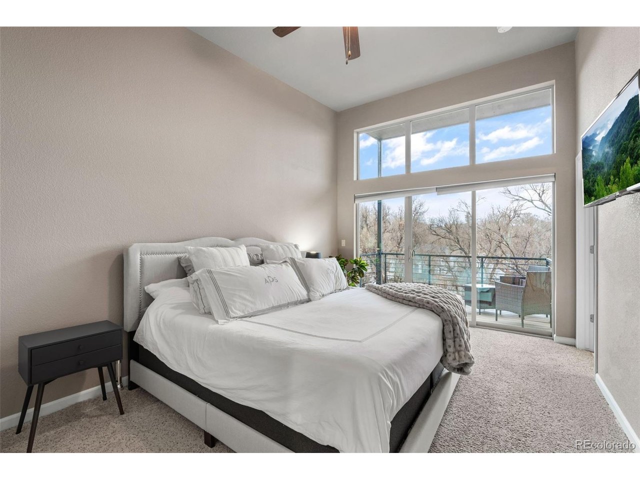 50 Cheyenne Blvd
