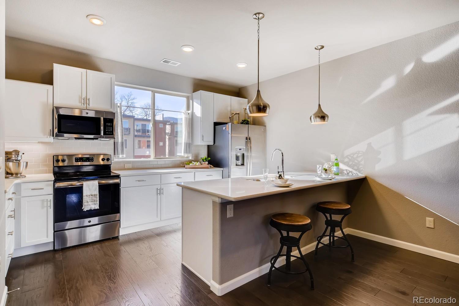 50 Cheyenne Boulevard