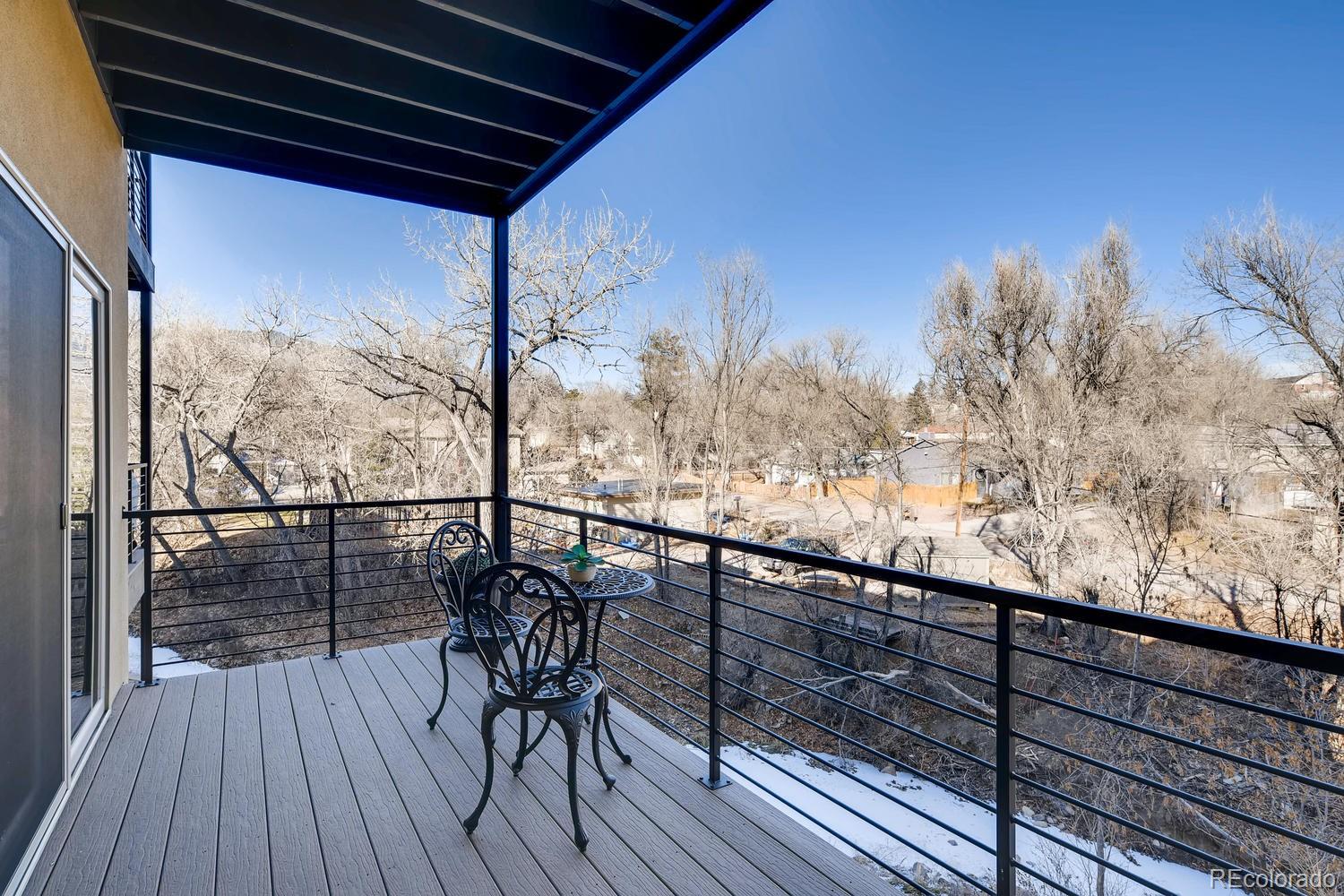 50 Cheyenne Boulevard