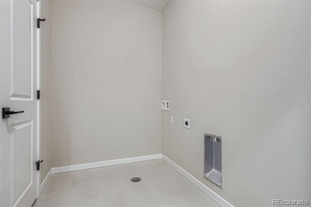 8323 Mount Kataka Street