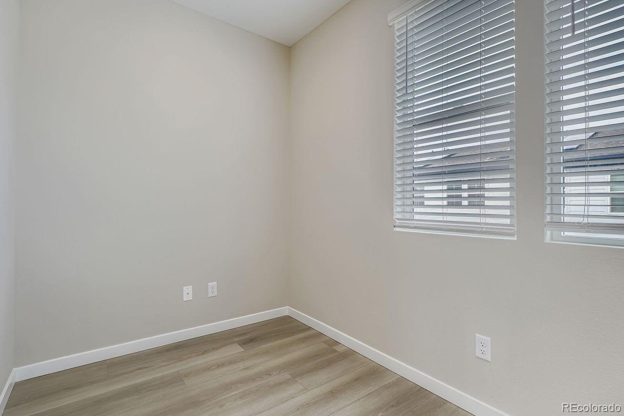 8323 Mount Kataka Street