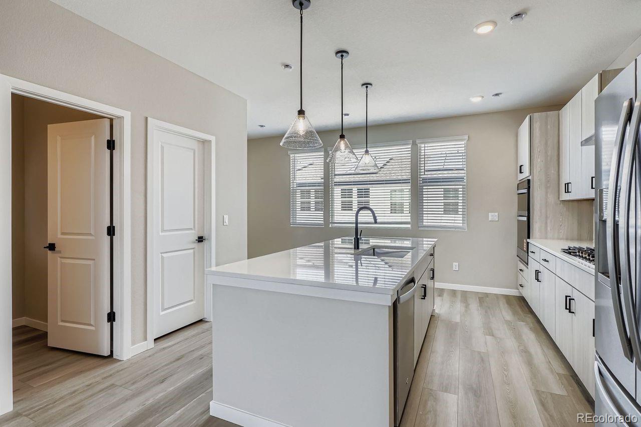 8323 Mount Kataka Street