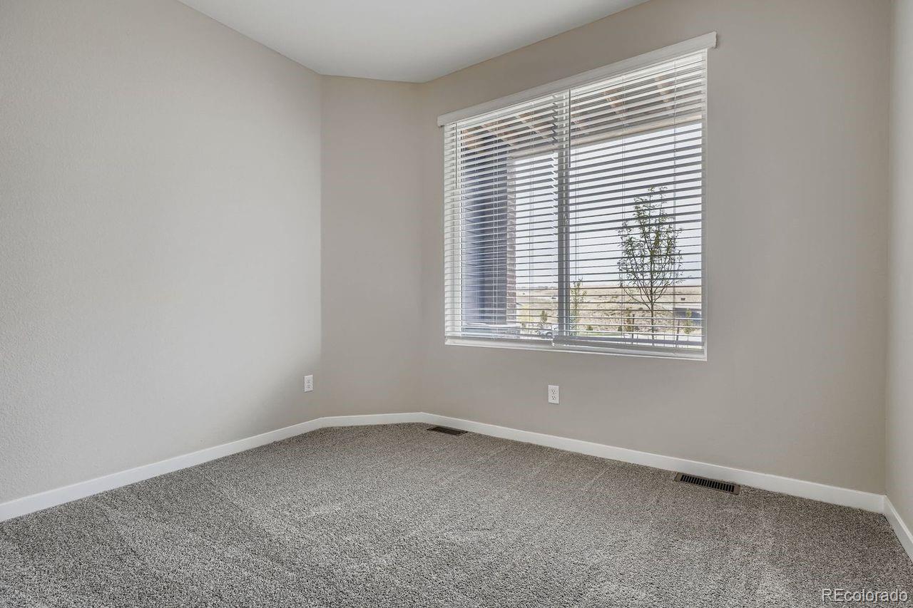 8323 Mount Kataka Street