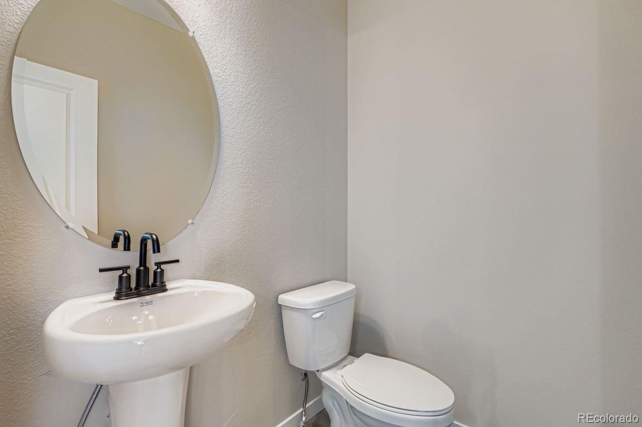 8323 Mount Kataka Street