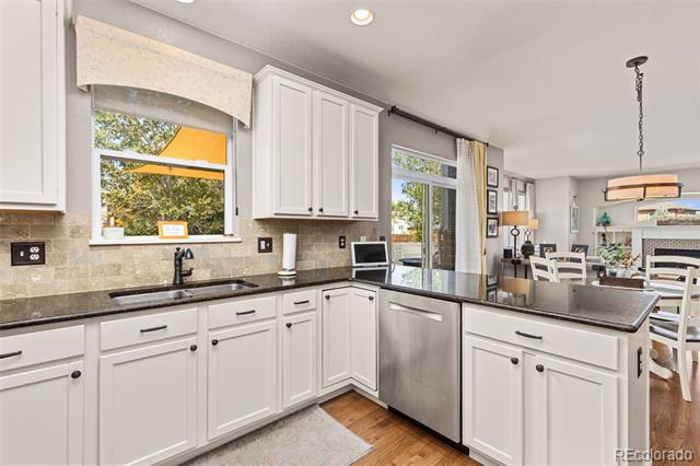 1813 W 131st Drive
