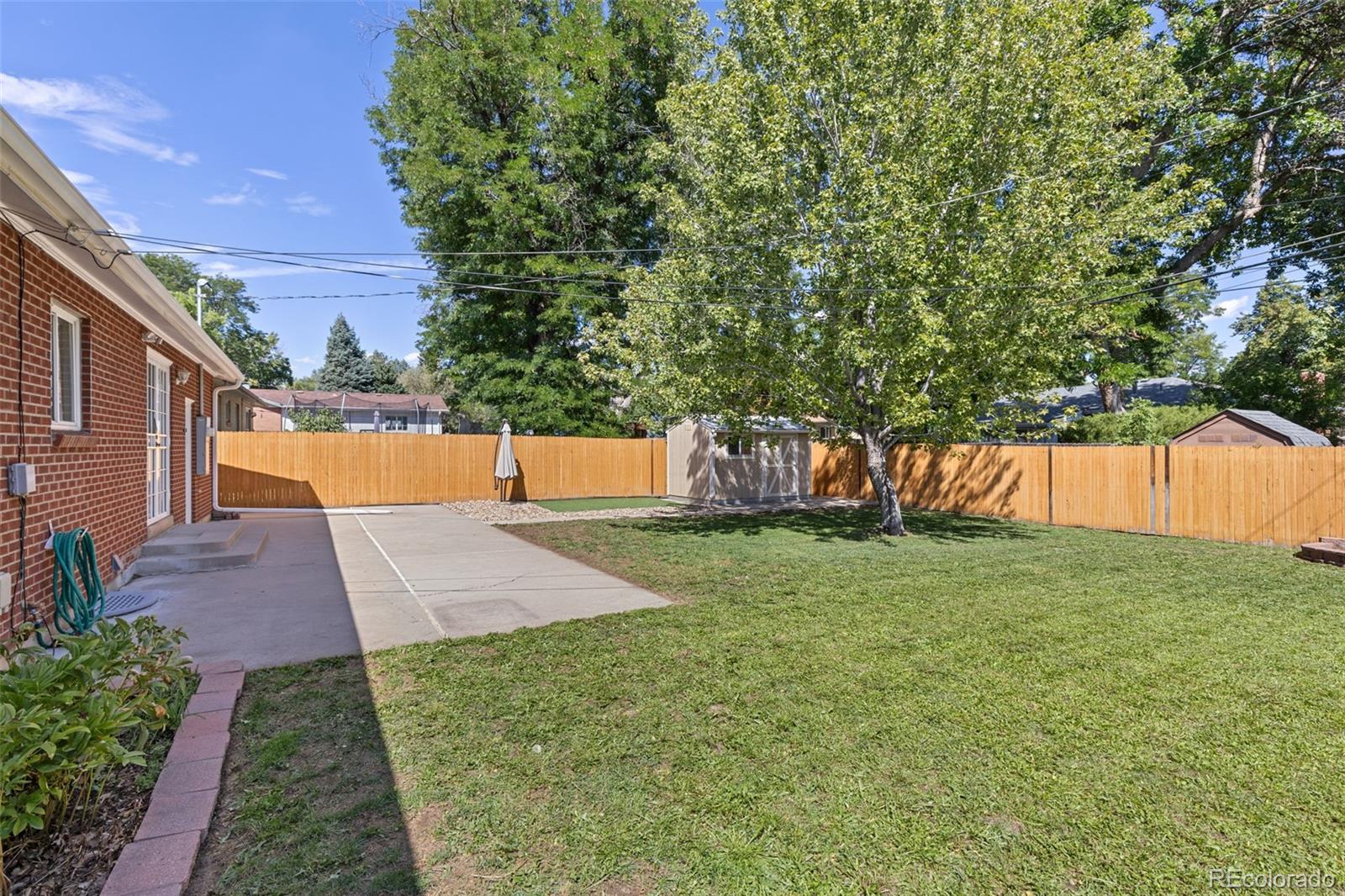 3064 S Zurich Court