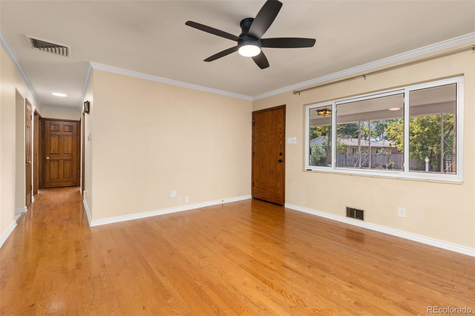 3064 S Zurich Court