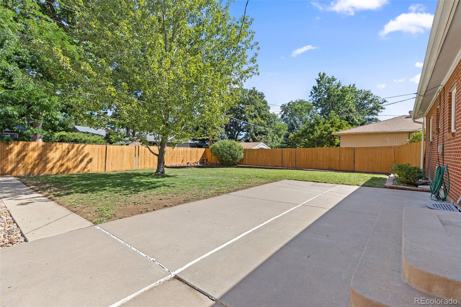 3064 S Zurich Court