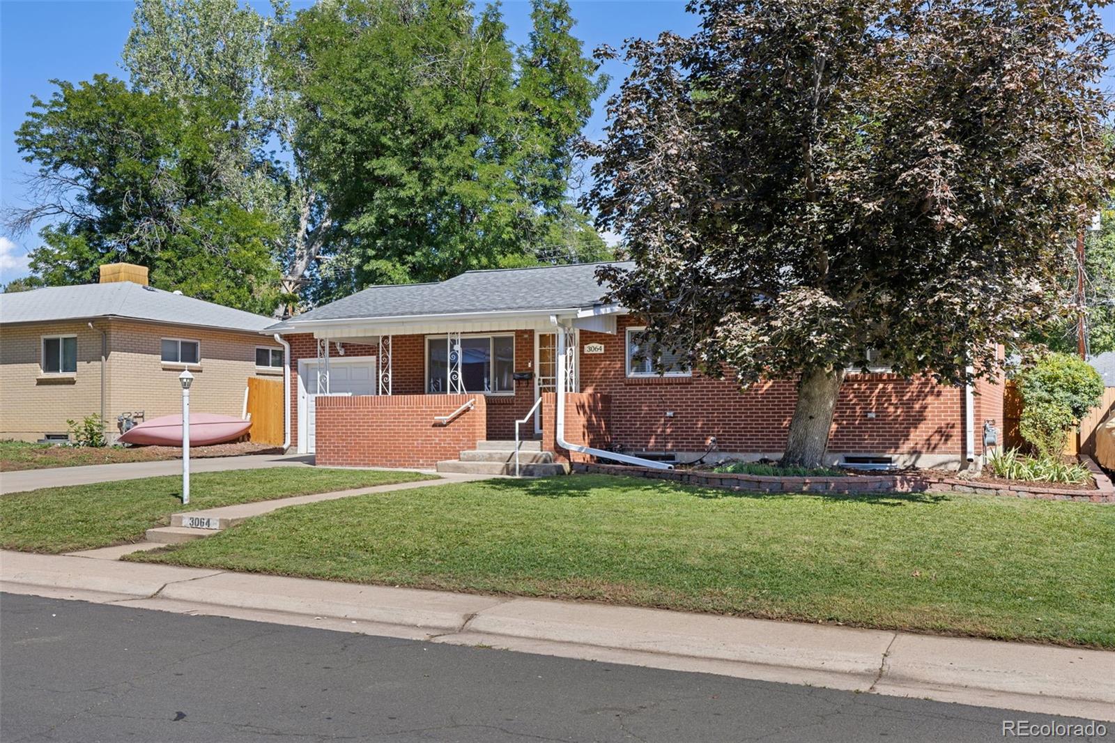 3064 S Zurich Court