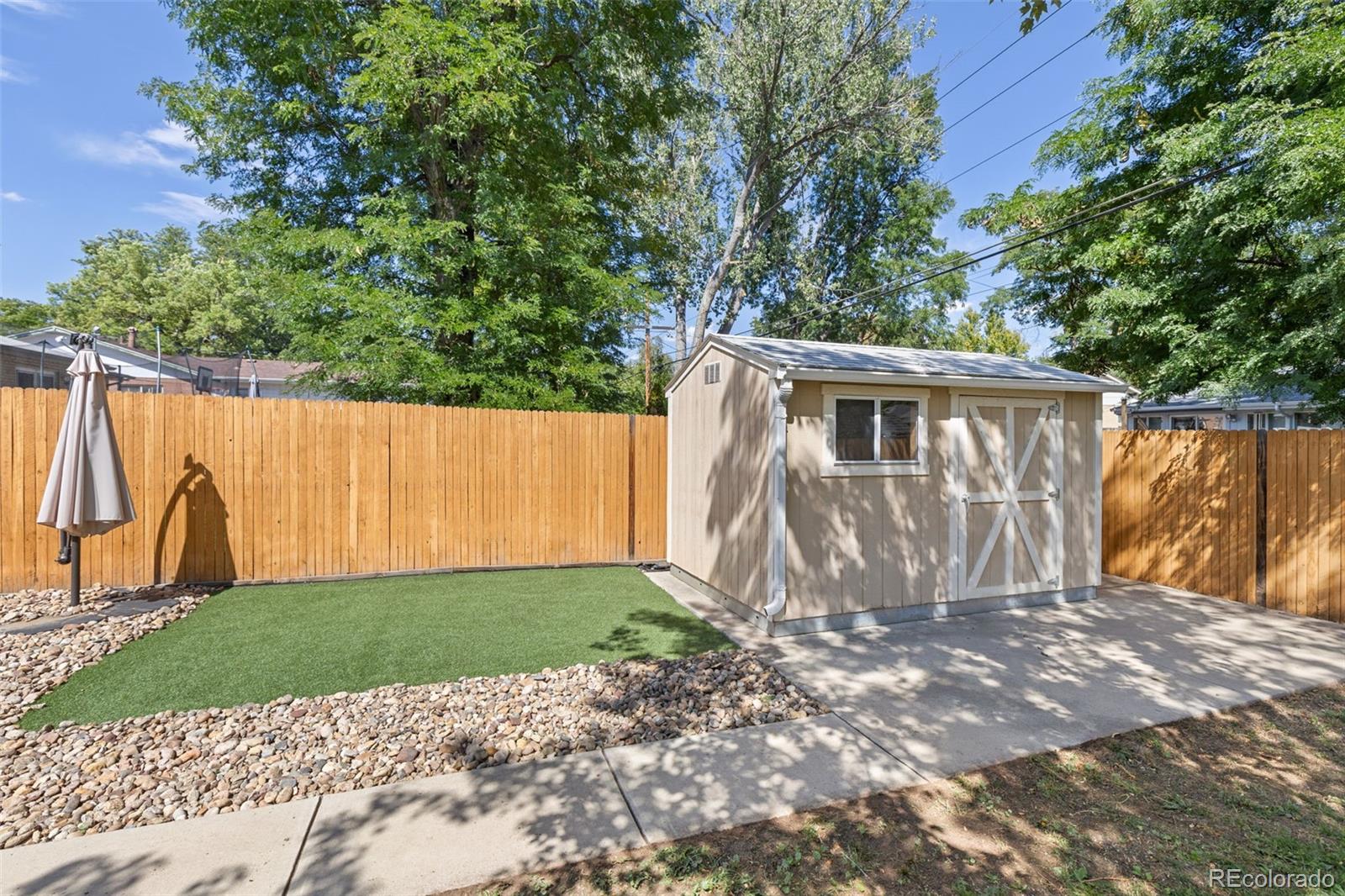 3064 S Zurich Court