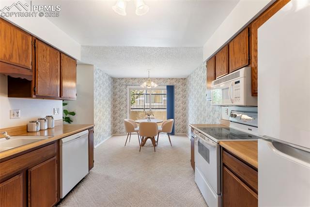 2754 Hearthwood Lane