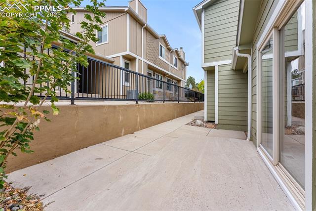 2754 Hearthwood Lane