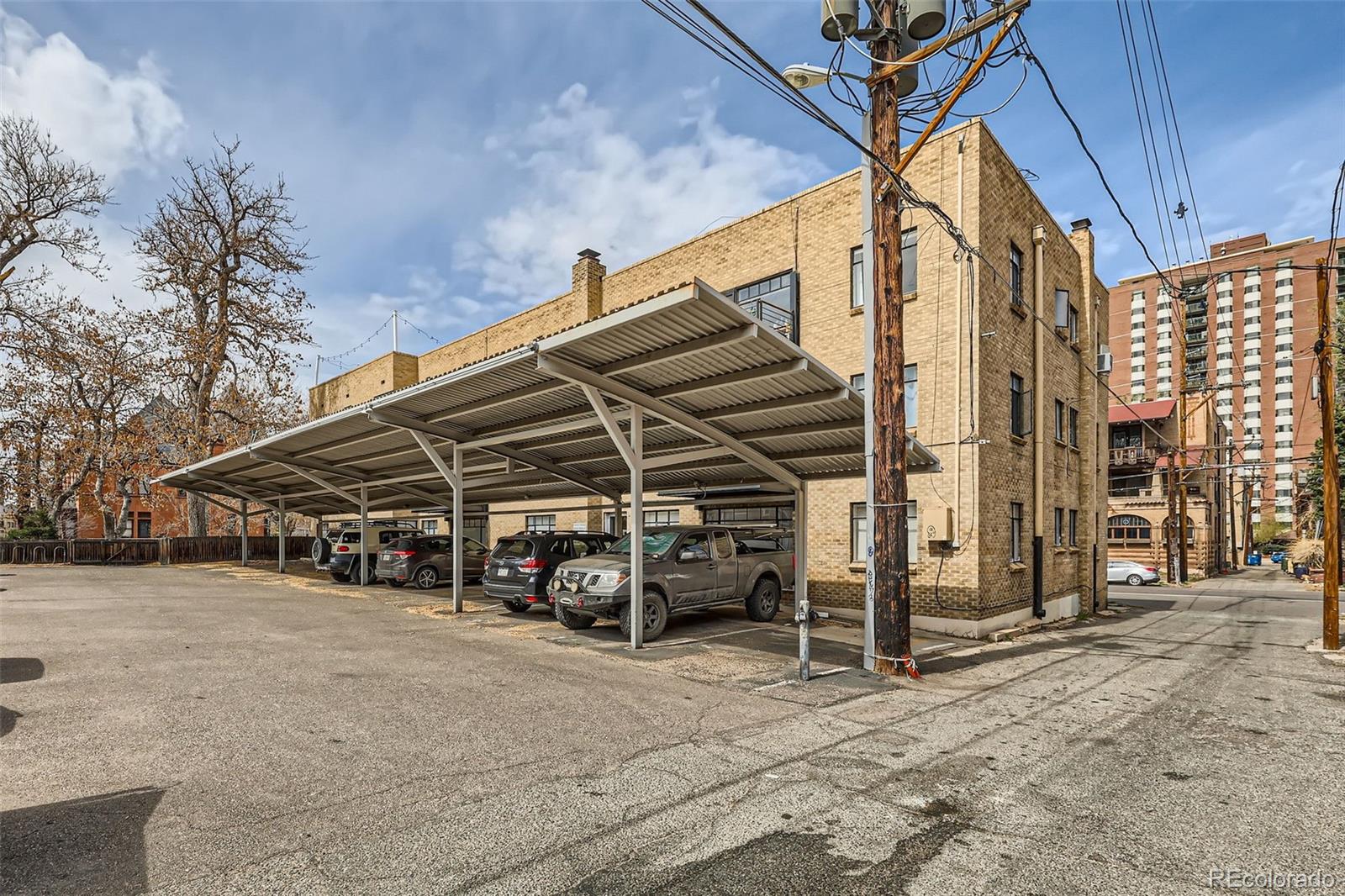 500 E 11th Avenue Unit: 305