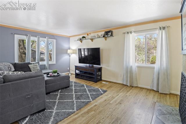 524 Iris Drive